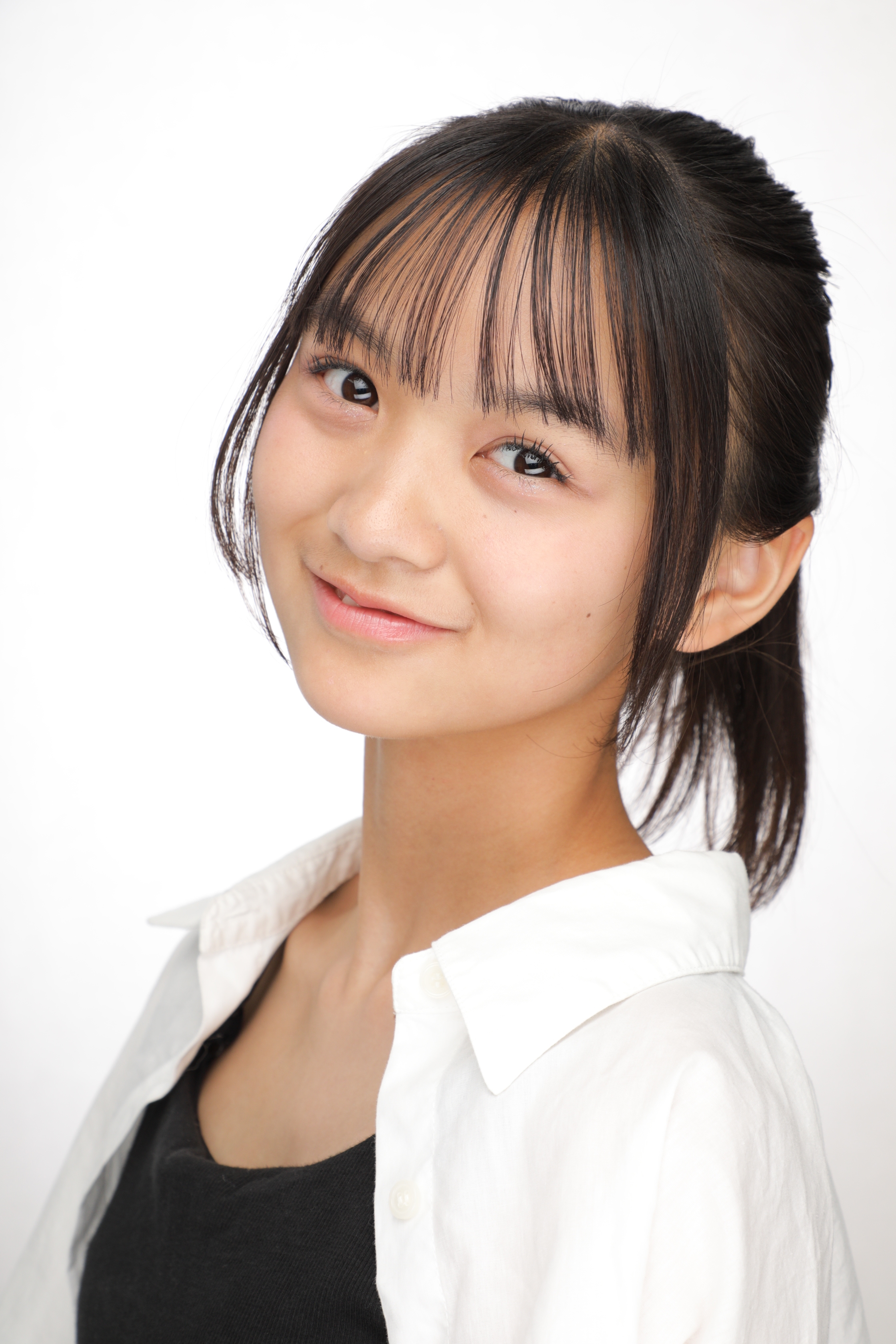 山本 初華