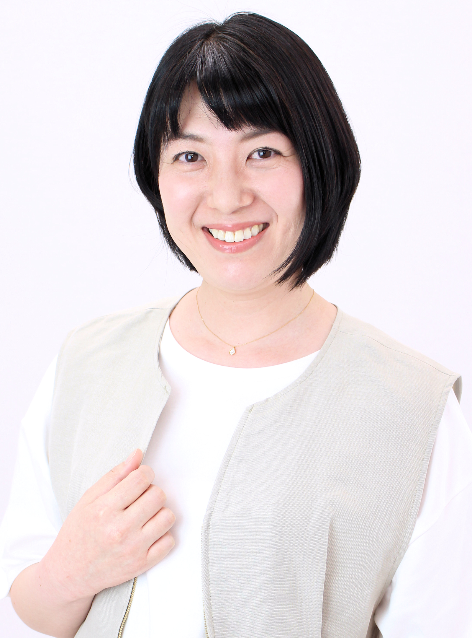 飯塚 涼子