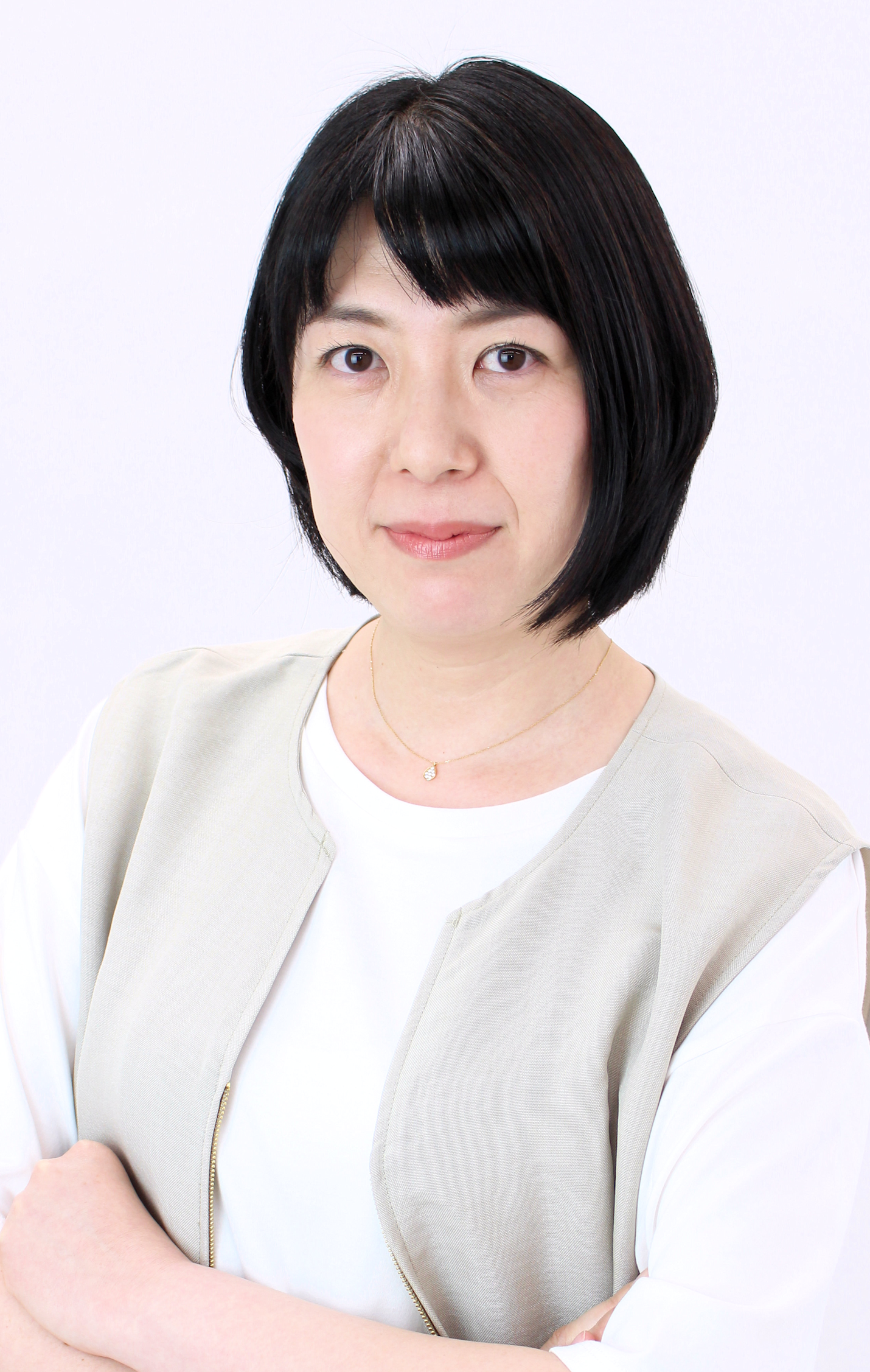 飯塚 涼子
