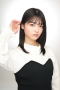 小川 真央